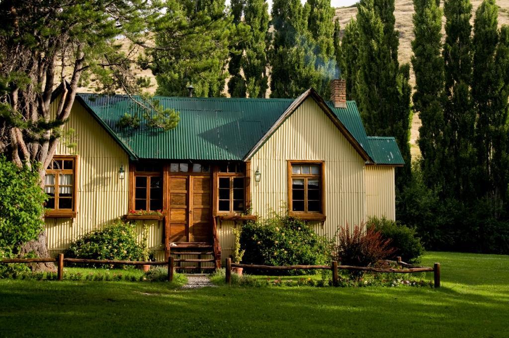 Estancia Nibepo Aike Colonia Francisco Perito Moreno エクステリア 写真