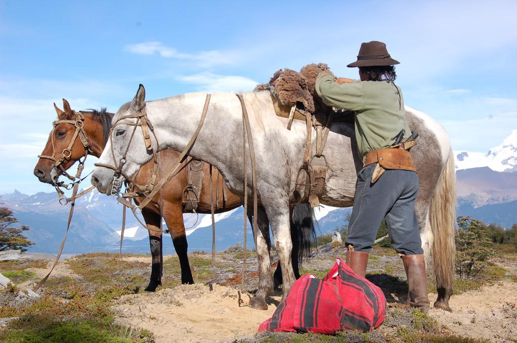 Estancia Nibepo Aike Colonia Francisco Perito Moreno エクステリア 写真